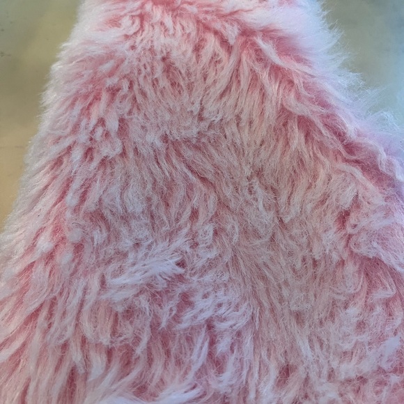Pink Faux Fur Kids Vest Coquette Pretty Fun size 7-14 (runs small) - Picture 4 of 4